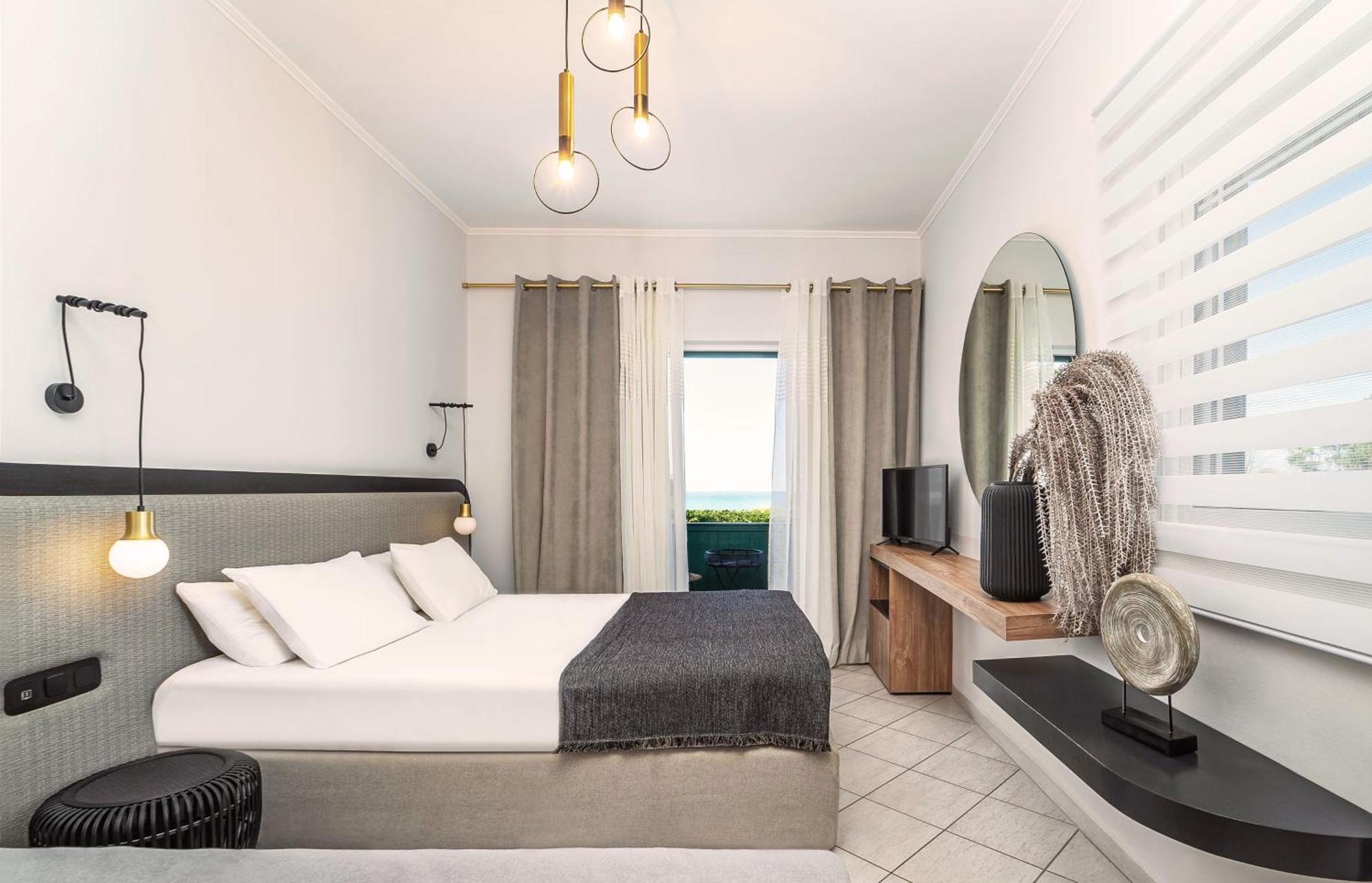 San Giovanni Beach Resort And Suites Agios Ioannis (Lefkada) Quarto foto